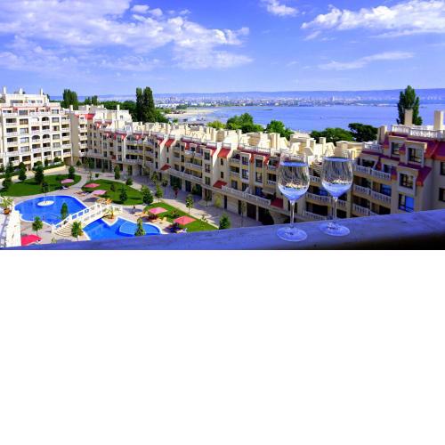 Апартаменти Варна Саут на плажа - Varna South Apartments on the beach