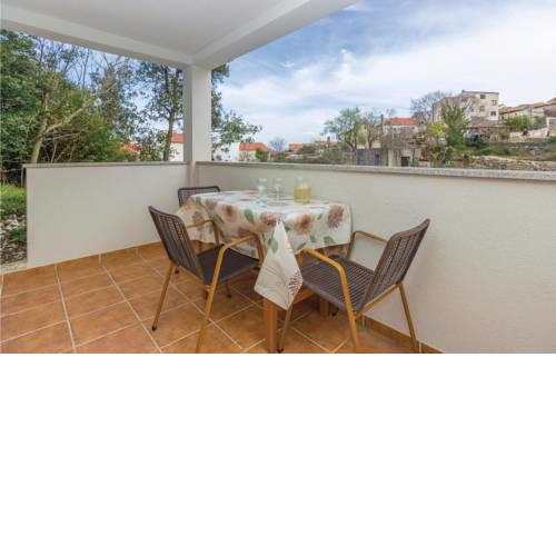 0-Bedroom Apartment in Tkon