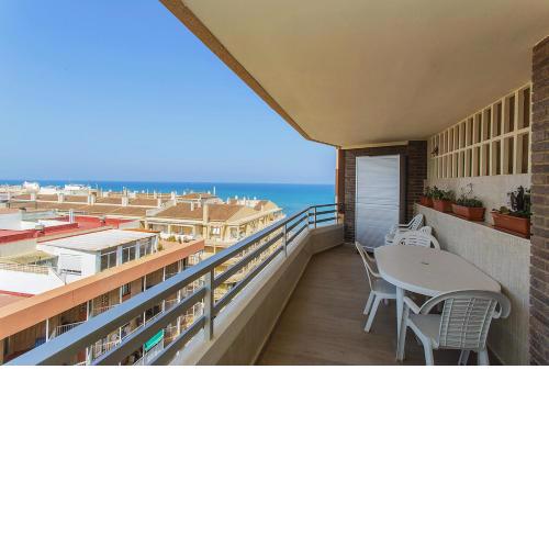076 Modern Seaside Style-Alicante Holiday