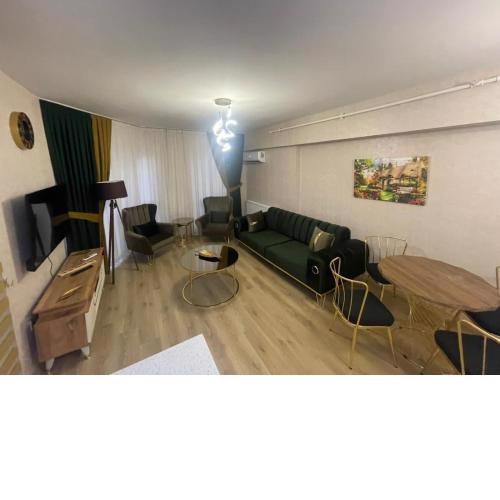 1-bedroom,nearby services&park, Wifi, parking-OJ9