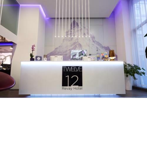 12 Revay Hotel