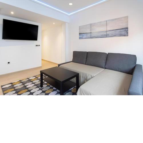 145 Santa Cruz Urban Deluxe By Sunkeyrents