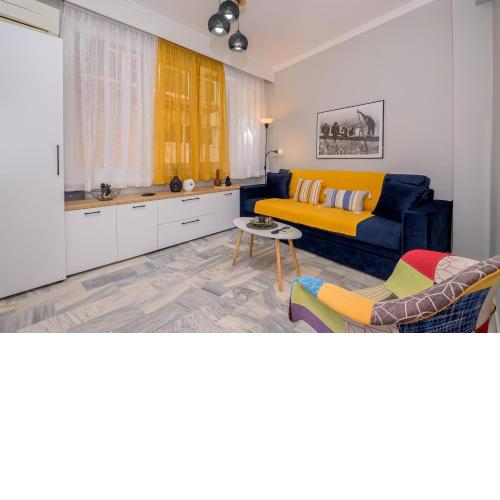 148 CENTRAL STUDIO AXD