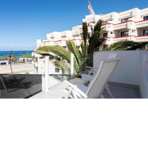 188 LAS TORTUGAS Holiday Home by Sunkeyrents