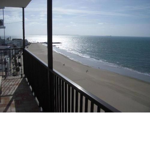 1ª Línea de playa, ESPECTACULARES VISTAS, GARAJE, WIFI