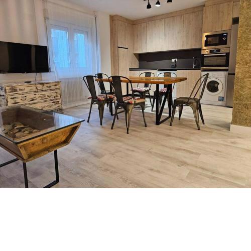 1A108 Amplio y moderno apartamento