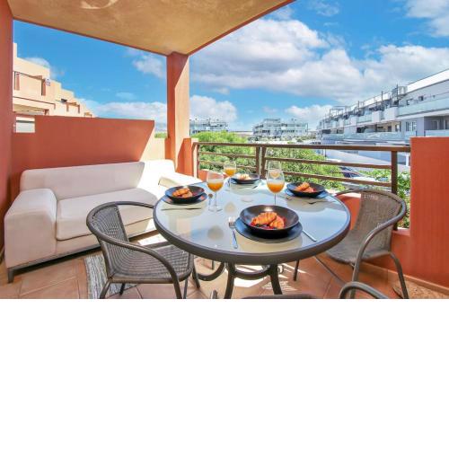 1BD apartment in lovely Tejita