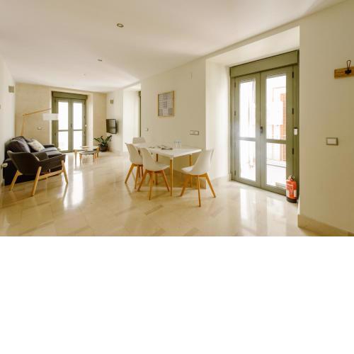 1E Azofaifo St Apartment