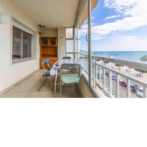 1st Line 3BR Home Private Terrace