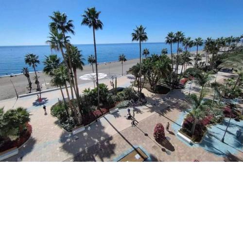 1st line of the beach, La Rada! airco,wifi,terrace