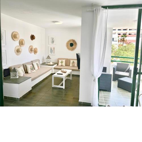 1The Best Location - Las Americas & Parking
