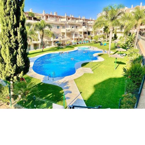 2 bed 2 bath apt, 2 terraces, spool .Costa del Sol