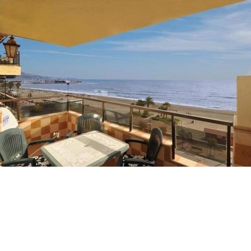 2 Bedroom apartment Fuengirola Saturno