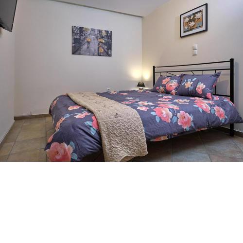 2-bedroom Apartment in the heart of Glyfada