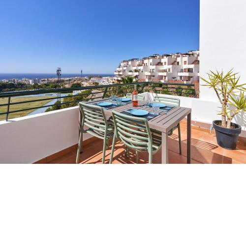 2-bedroom apartment with seaview