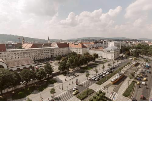 2 bedroom apt. Madach sq.