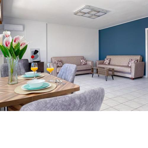 2-bedroom Blue apartments