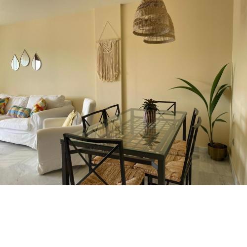 2 bedroom flat in Marbella Estepona Benahavis