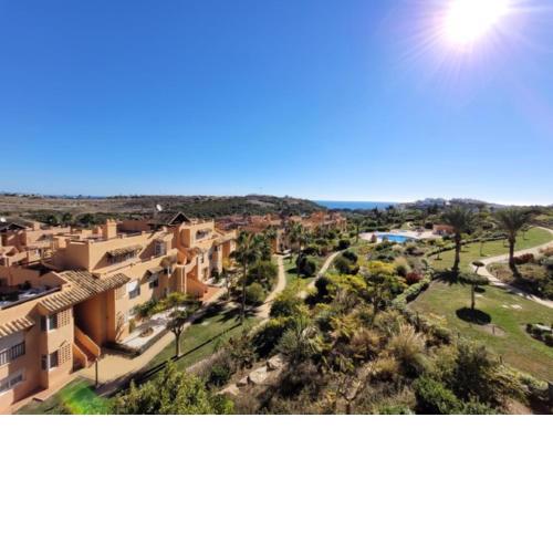 2 bedroom Penthouse Casares Del Sol