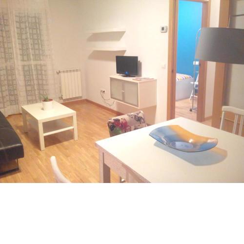 2 bedrooms appartement with balcony and wifi at Zamora