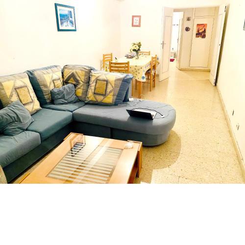 2 bedrooms appartement with sea view and furnished terrace at Villajoyosa