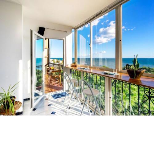 2 bedrooms appartement with sea view shared pool and furnished terrace at Calahonda