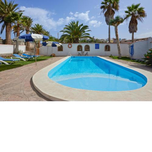 2 bedrooms appartement with shared pool terrace and wifi at Buenavista del Norte 1 km away from the beach