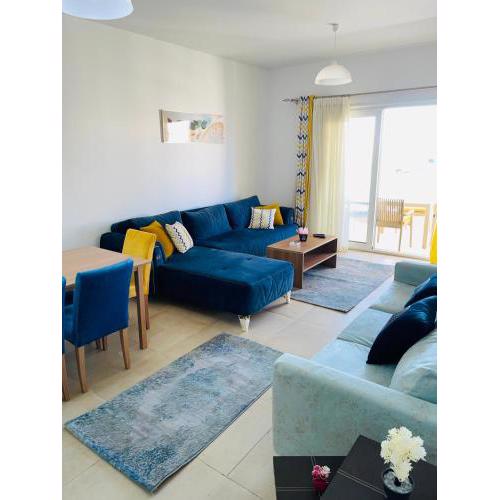 2 Bedrooms Chalet for rent at amwaj sidi Abdelrahman for families