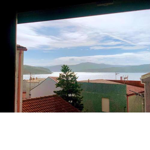 2 bedrooms house with sea view and wifi at Corme Porto 6 km away from the beach
