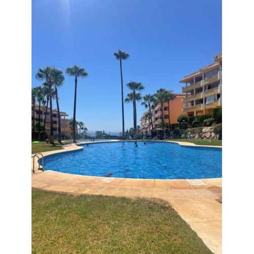 2 bedrooms with pool, terrace and balcony