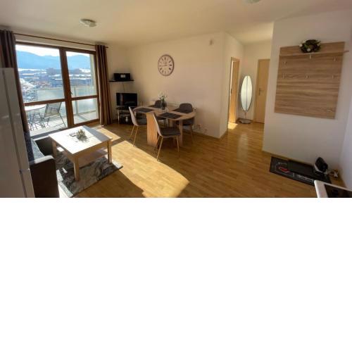 2 room Apartment with terrace, Apartmány Liptov
