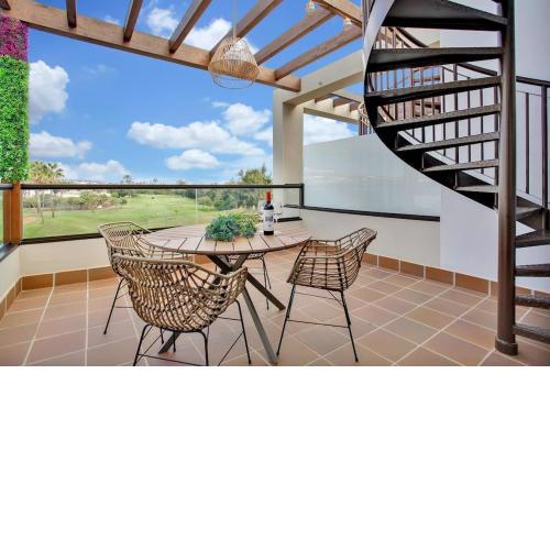 2 terraces apartment w/ astonishing views.