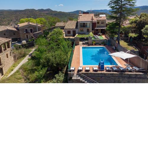 21 Sleeps Private Pool Villa & BBQ Near Barcelona