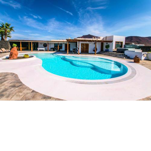 217 - Casa Cacti by Villas Now Ltd