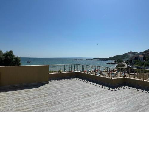 25m FROM THE BEACH!! Luxury Sea Paradise Apartment