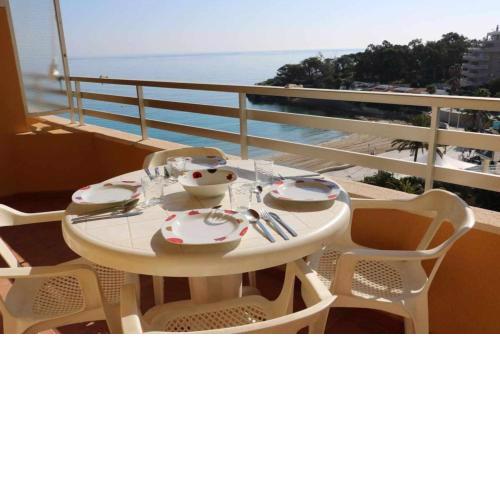 27C VORA 1 dormitorio con vistas al mar y wifi