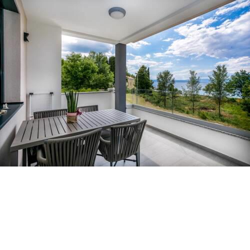 2A partment Rukavina