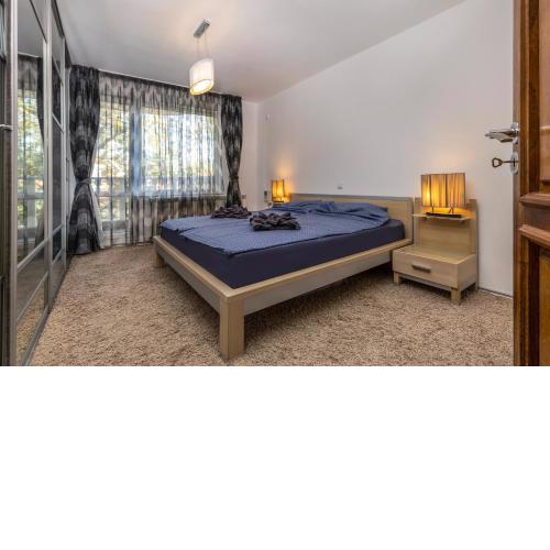 2BD-2BTHR Apartment close to the Ancient Town