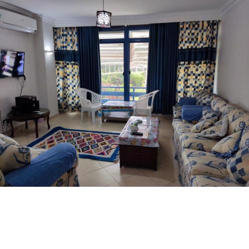 2bed rooms 95m, Garden&sea view, first floor, Family only دور اول بمدخل مستقل