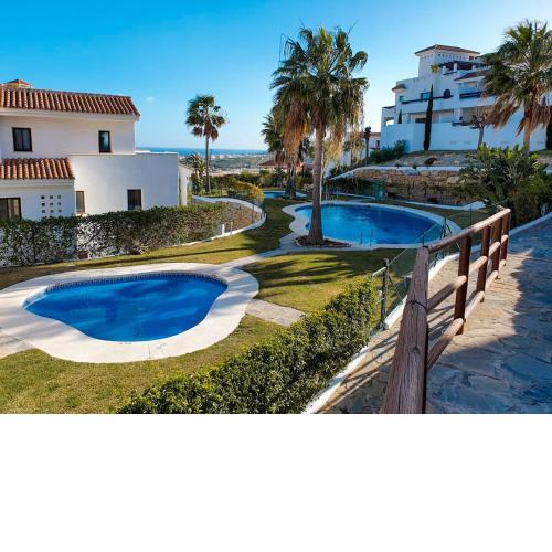 3 bed apartment with big terrace