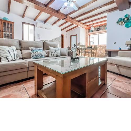 3 bedroom apartment in Nerja.