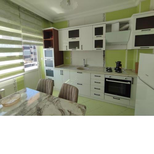 3 Bedroom Central Aparment