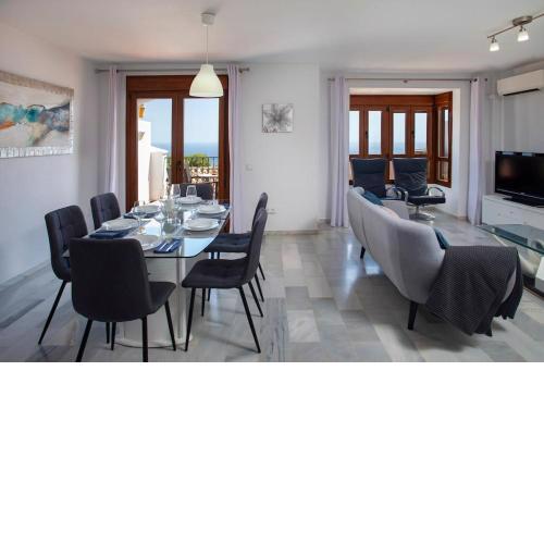 3 bedroom sea views Mijas pueblo
