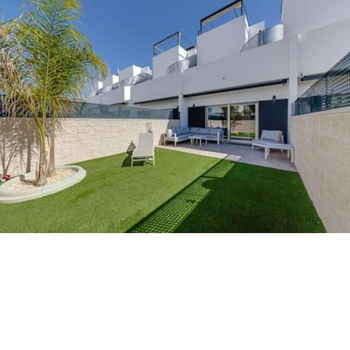 3 Bedroom Townhouse in Cuidad Quesada