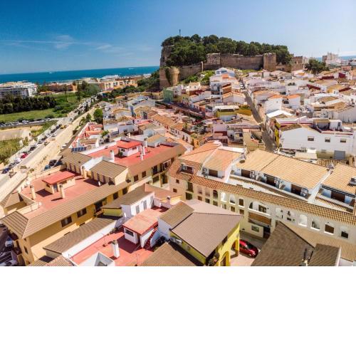 3 Bedroom townhouse located in the heart of Denia