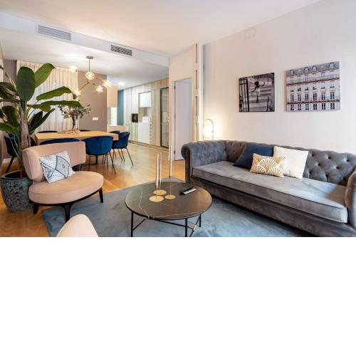 3 bedrooms 2 bathrooms furnished - Salamanca - Stylish - MintyStay