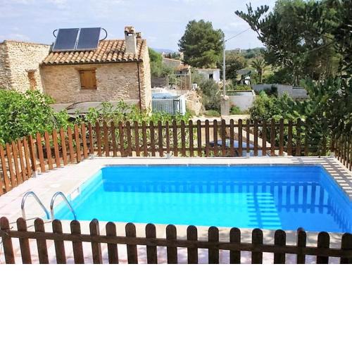 3 bedrooms chalet with private pool and wifi at Masdenverge