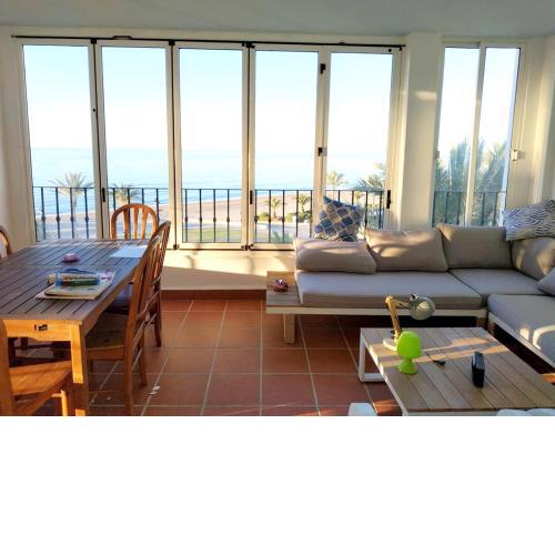 3 bedrooms house at Roquetas de Mar 75 m away from the beach with sea view shared pool and furnished terrace