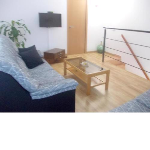 3 bedrooms house with city view balcony and wifi at Godall