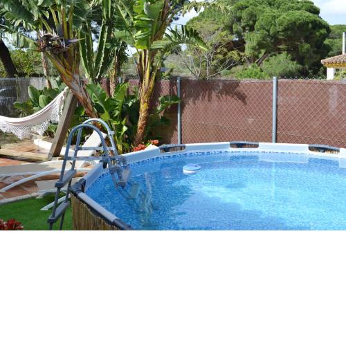 3 bedrooms house with private pool enclosed garden and wifi at El Soto